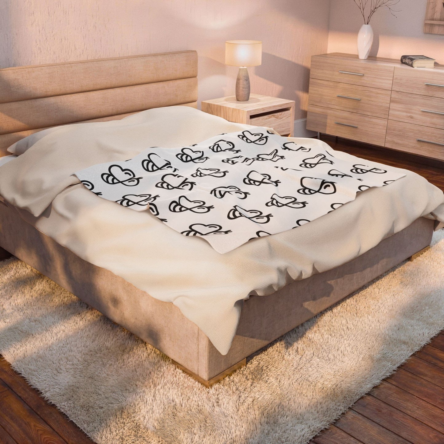 Plush Blanket - bee